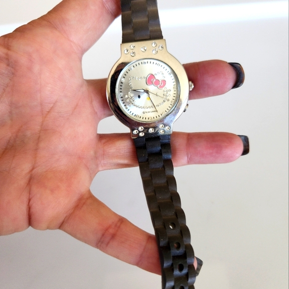 Hello Kitty  Rhinestone watch - Picture 2 of 3